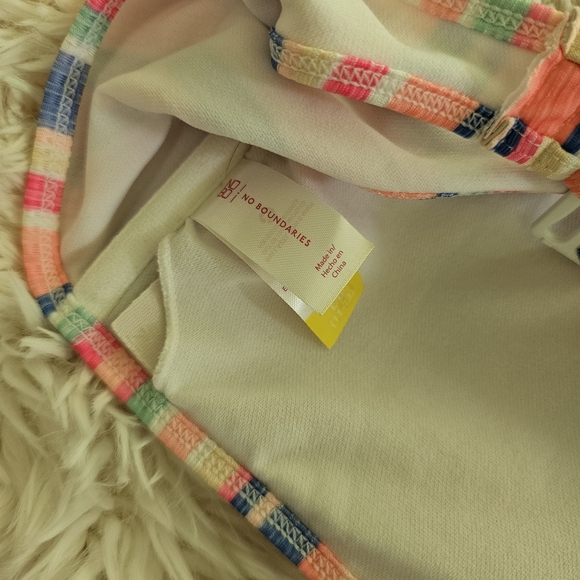 No Boundaries Multicolor Striped Bikini Top - Picture 4 of 5